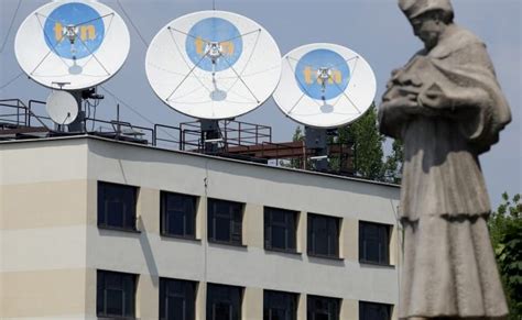 Polish broadcaster TVN says state regulator holding up license renewal